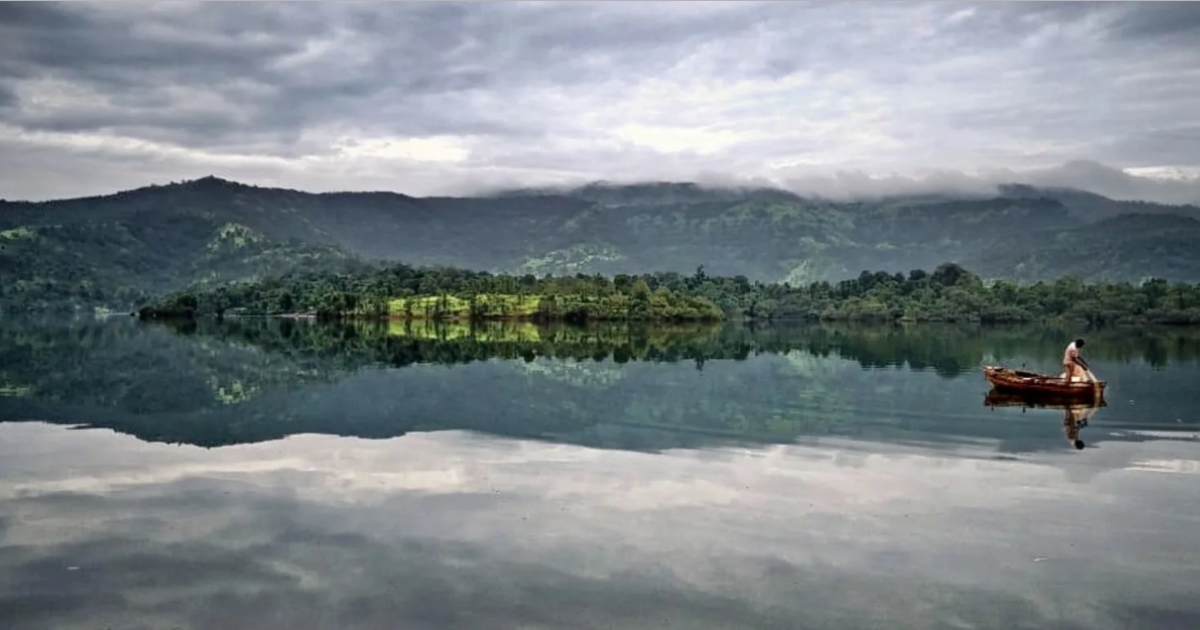 Vasota lake full view